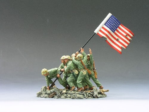King & Country IWJ019 Iwo Jima Flag Raising Set: 1 Piece. Condition Very Good. Box Very Good.