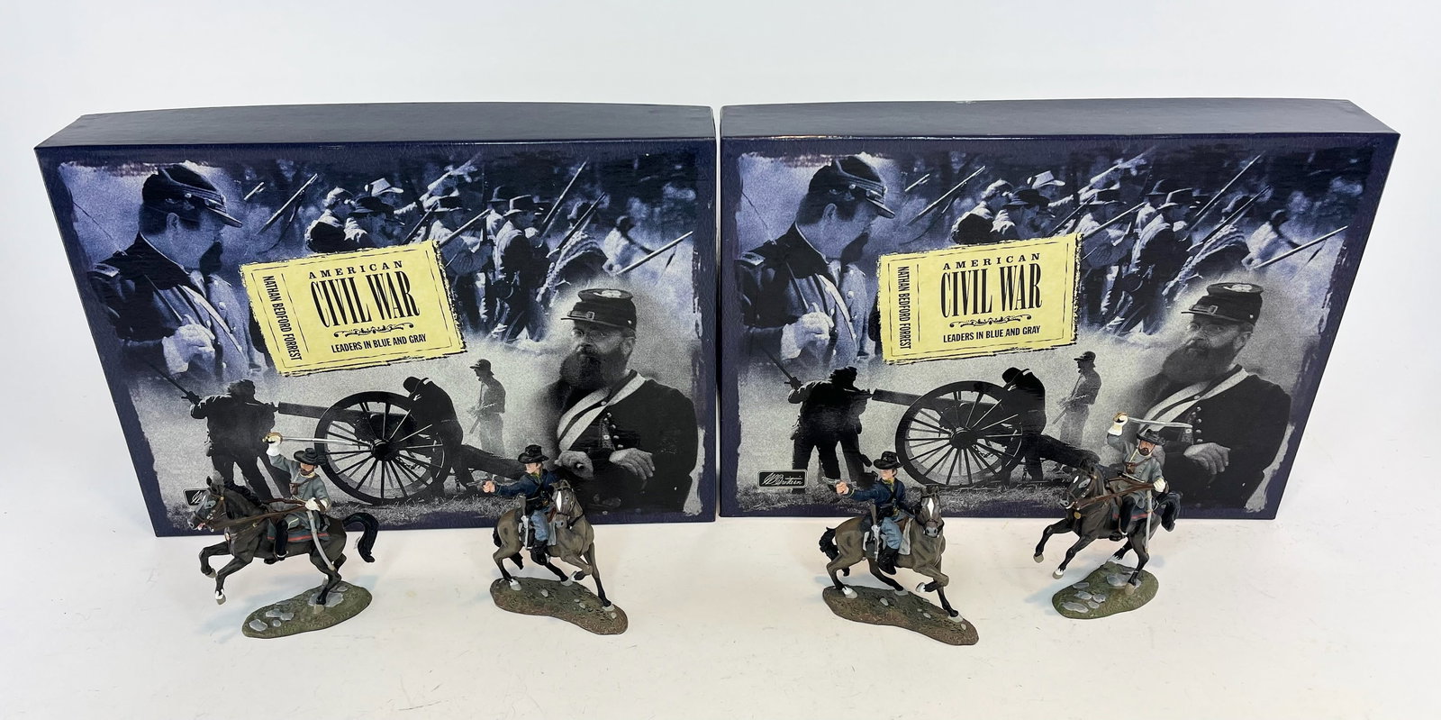 Pair of Britains Set 17100 Nathan Bedford Forrest: 2 Pieces Each Set. 4 Pieces Total. Condition Excellent. Boxes Excellent.