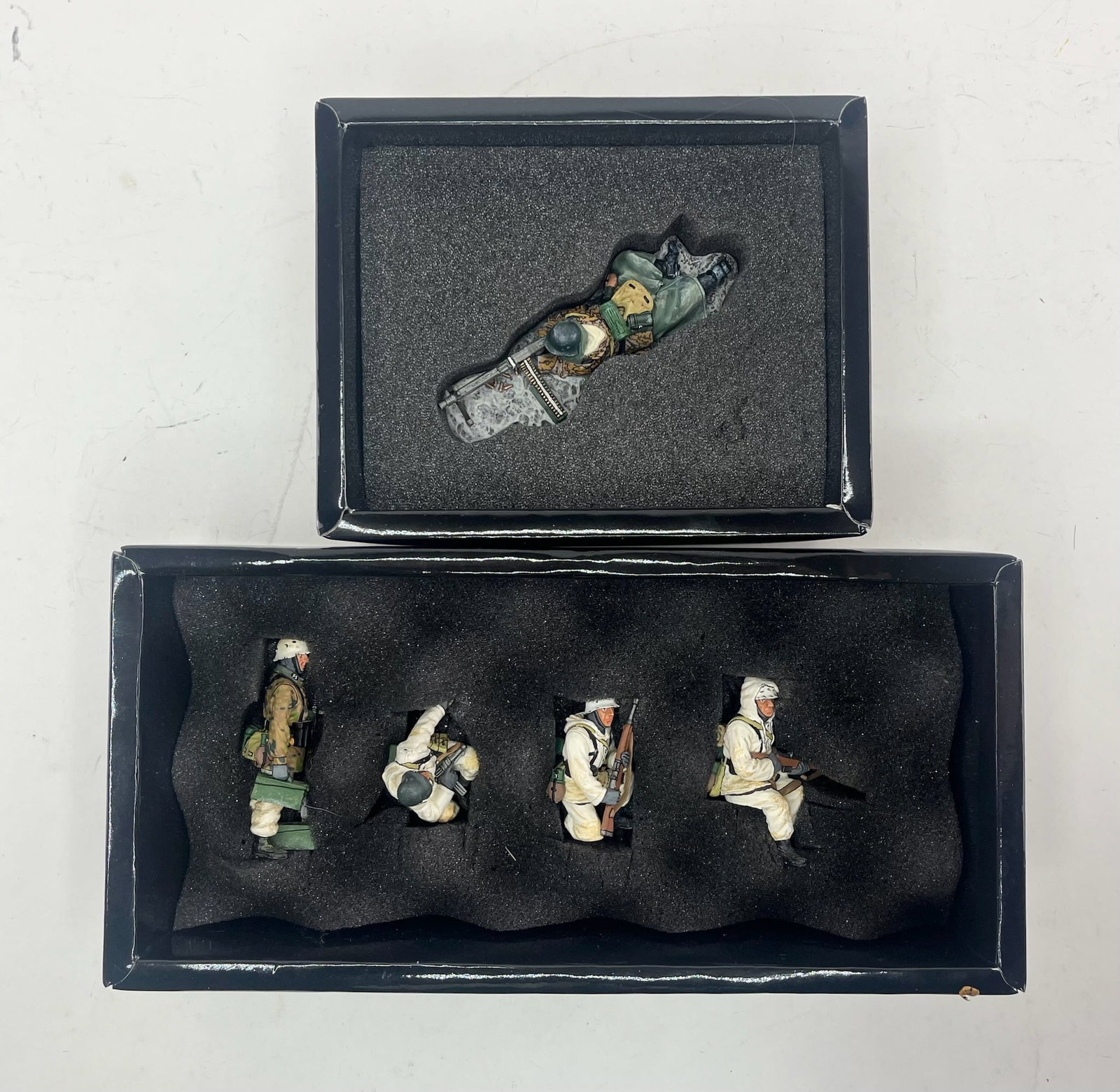 King & Country Battle of Bulge German Assortment: Includes Sets BBG028 Covering Fire, 1 Piece, and BBG003 Winter Tank Riders, 4 Pieces. 5 Pieces Total. Condition Excellent. Boxes Excellent.