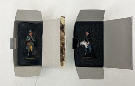 King & Country World War II Figure Pair