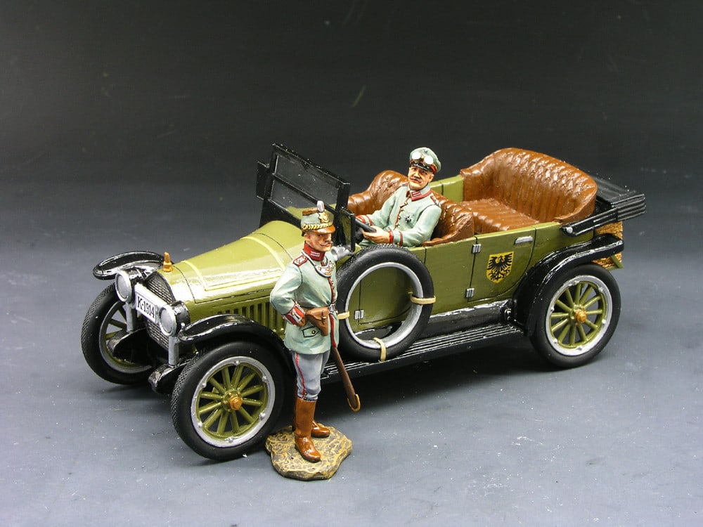 King & Country FW013 Kaisers Staff Car Set: 2 Pieces. Condition Excellent. Box Excellent.
