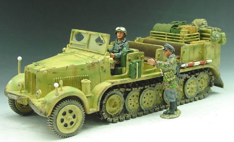 King & Country WS052A Prime Mover Halftrack Set