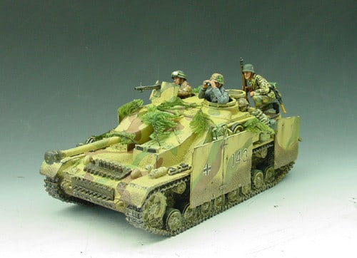 King & Country WS047 Stug IV with 3 crew: 4 Pieces. Condition Excellent. Box Very Good.