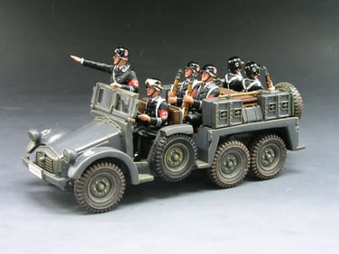 King & Country LAH079 Recce Truck