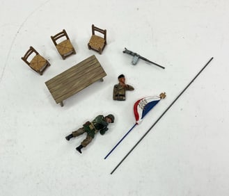 King & Country Accessory Assortment