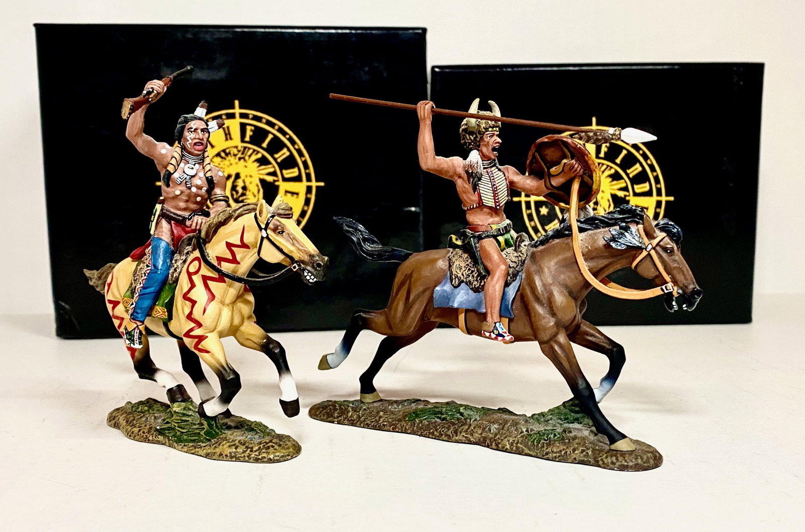 King & Country The Real West Figures: TRW038(P) "Sun Bear", and TRW035(P) "Crazy Horse". 2 pieces. Mint condition. Boxes excellent.