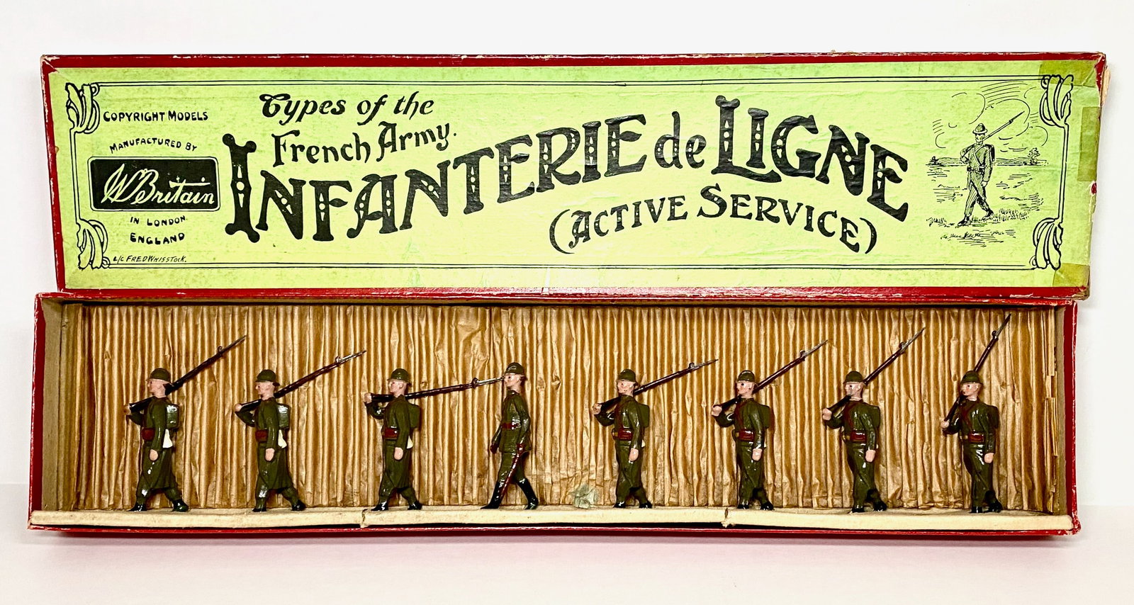 Britains #192 Infanterie de Ligne: Active Service. Pre war. 8 pieces. Excellent condition. Box very good.