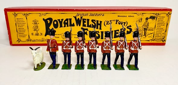 Britains #74 Royal Welsh Fusiliers with Mascot