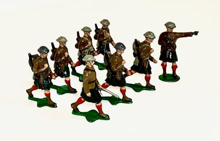 Authenticast Highlanders in Steel Helmets