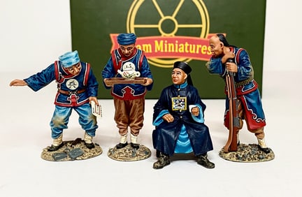 Team Miniatures "Drinking Tea" Set