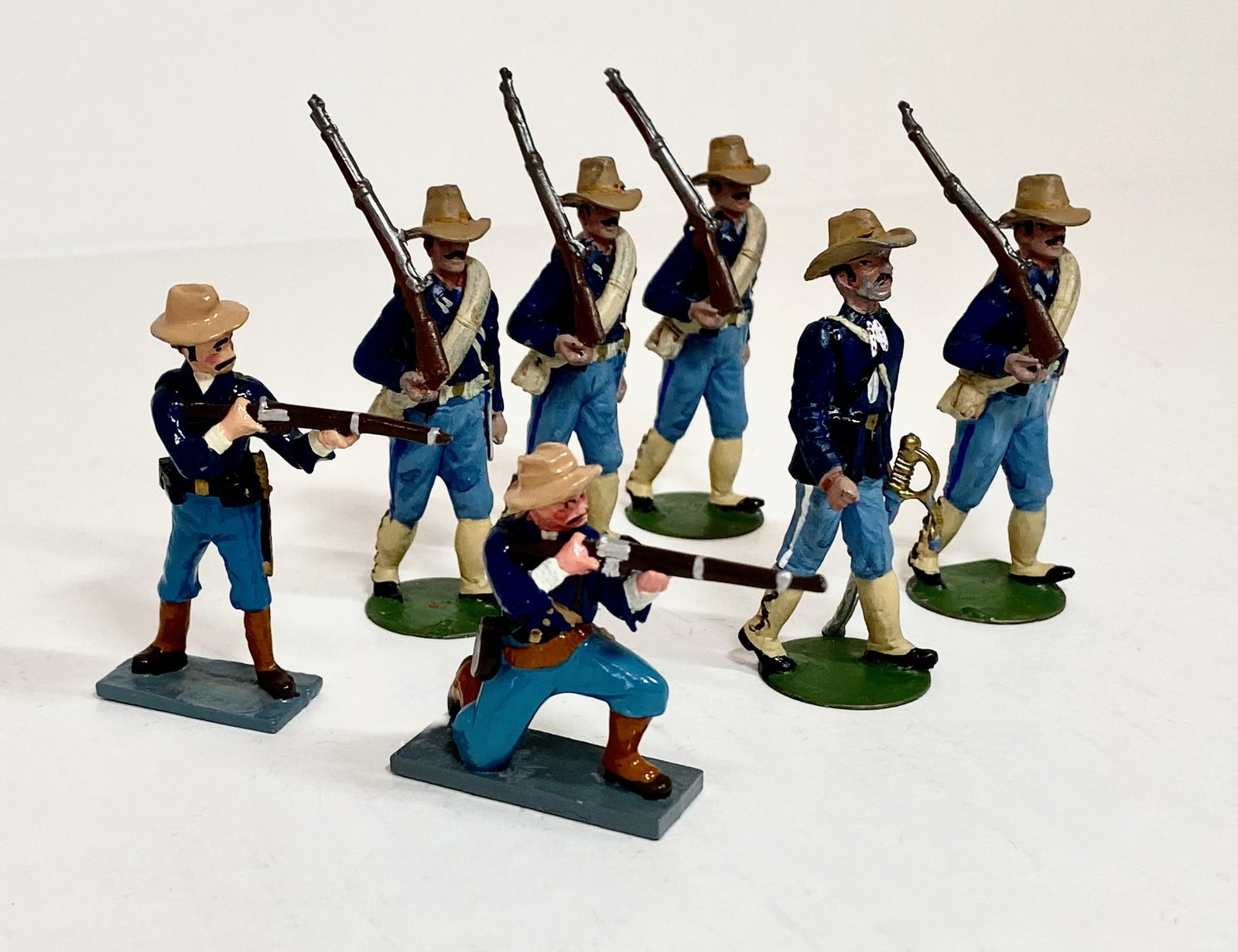 Alymer & Trophy U.S. Troops Boxer Rebellion: 7 pieces. Near mint to excellent condition. Unboxed.