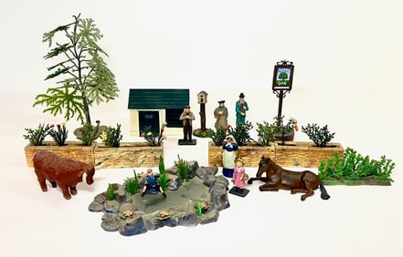 Modern Makers, Assorted Garden Figures