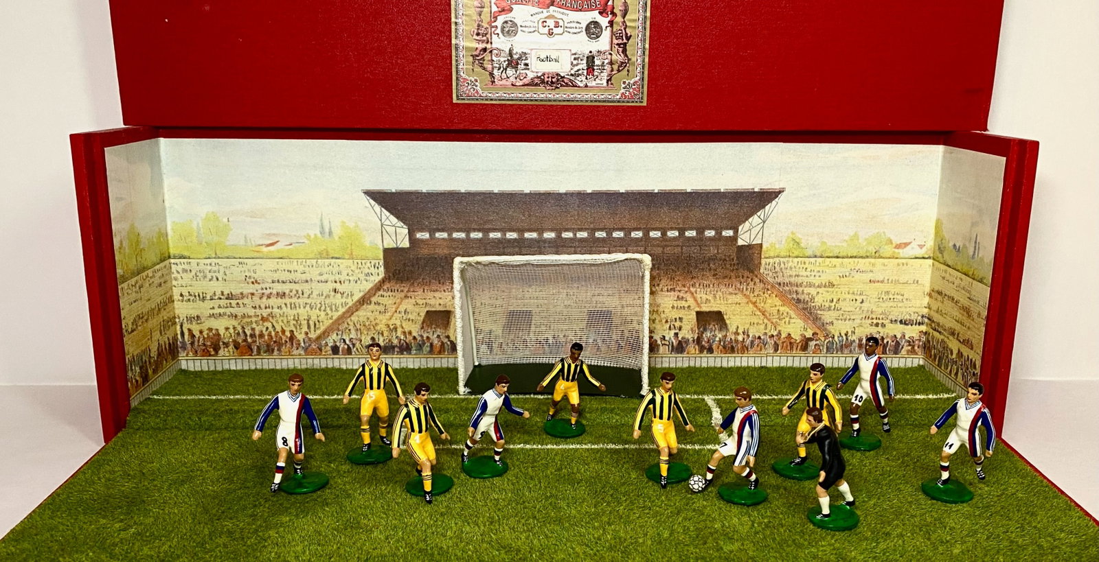 Mignot Football Diorama Set: 12 pieces. Mint to near mint condition. Box excellent.