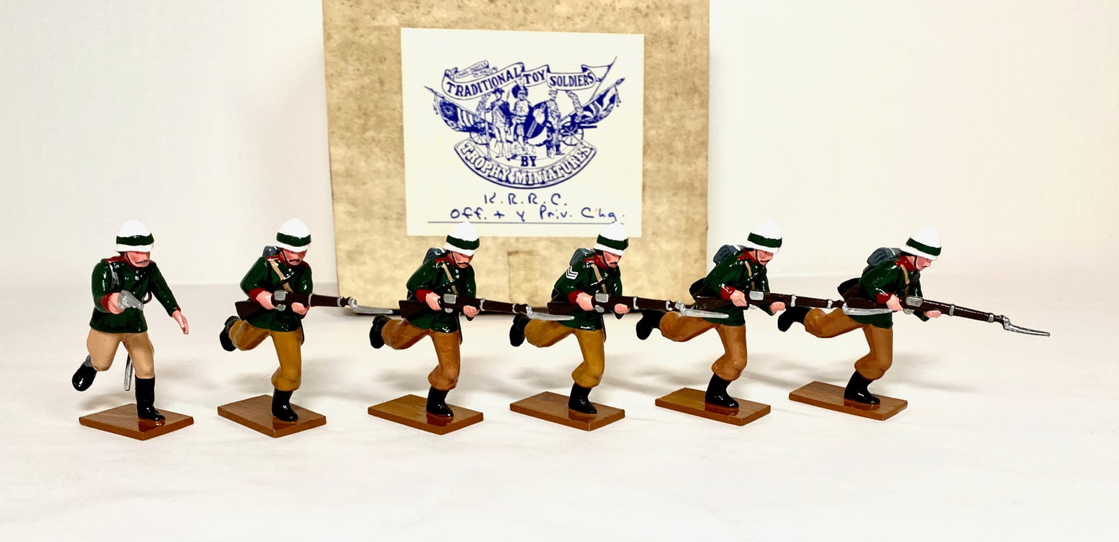 Trophy King's Royal Rifle Corps Charging: 6 pieces. Mint condition. Box excellent.