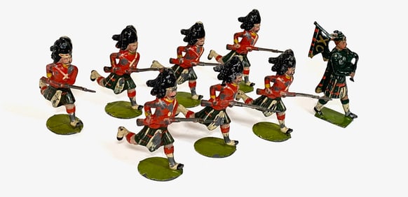Britains Seaforth Highlanders With Piper