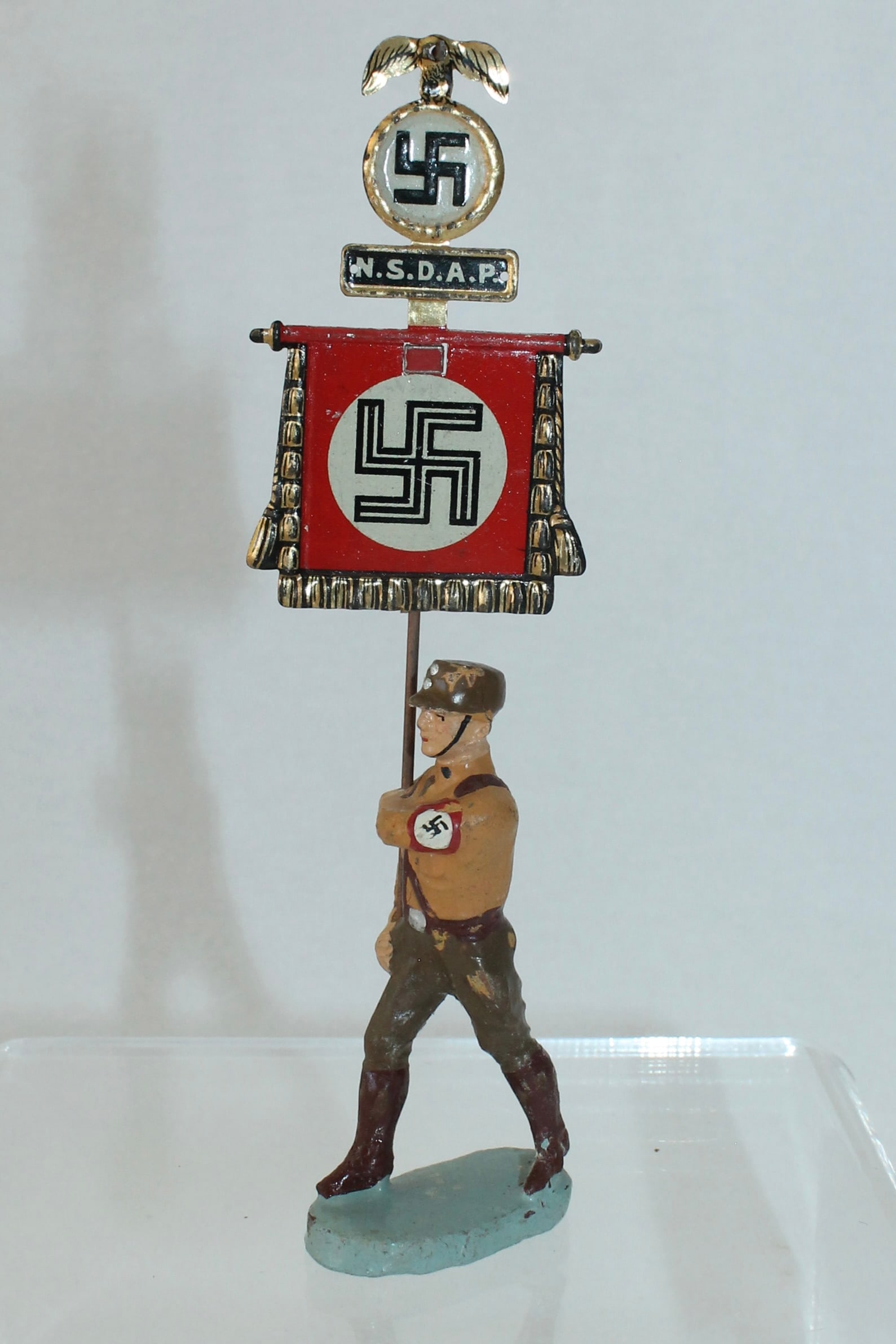 Elastolin SA Marcher with Party Standard (1 of 2)