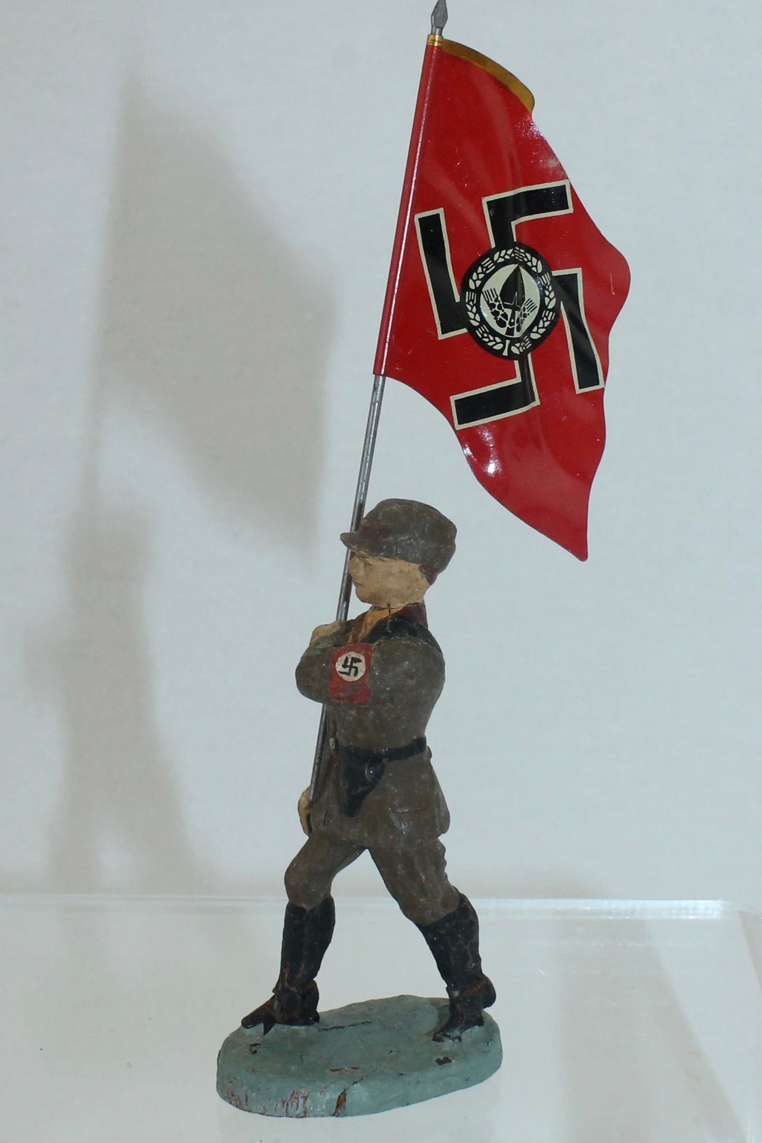 Elastolin RAD Labor Corp Flag Bearer (1 of 2)