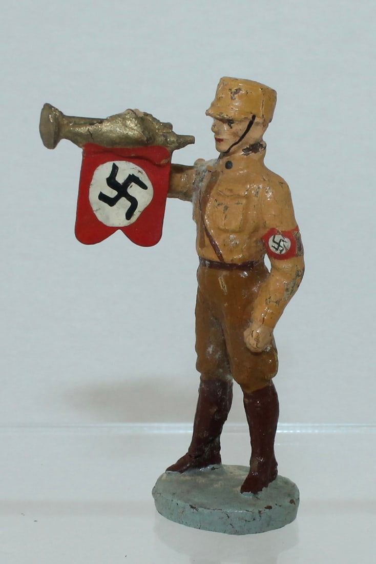 Elastolin SA Trumpeter with Composition Banner (1 of 2)