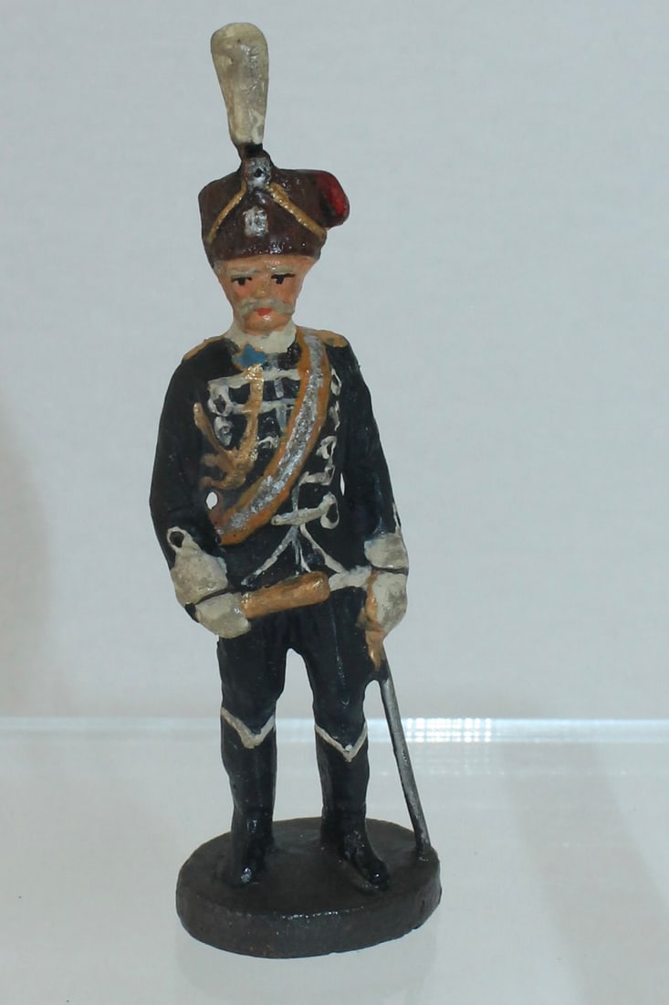 Elastolin Von Mackensen in Hussar Uniform: 650/1. Second Variation with Plume. Made 1936-40. 1 Piece. Condition Very Good. No Box.