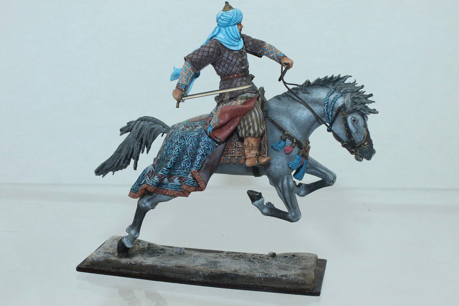 Arsenyev Studio Sultan Saladin with Sword (1 of 5)