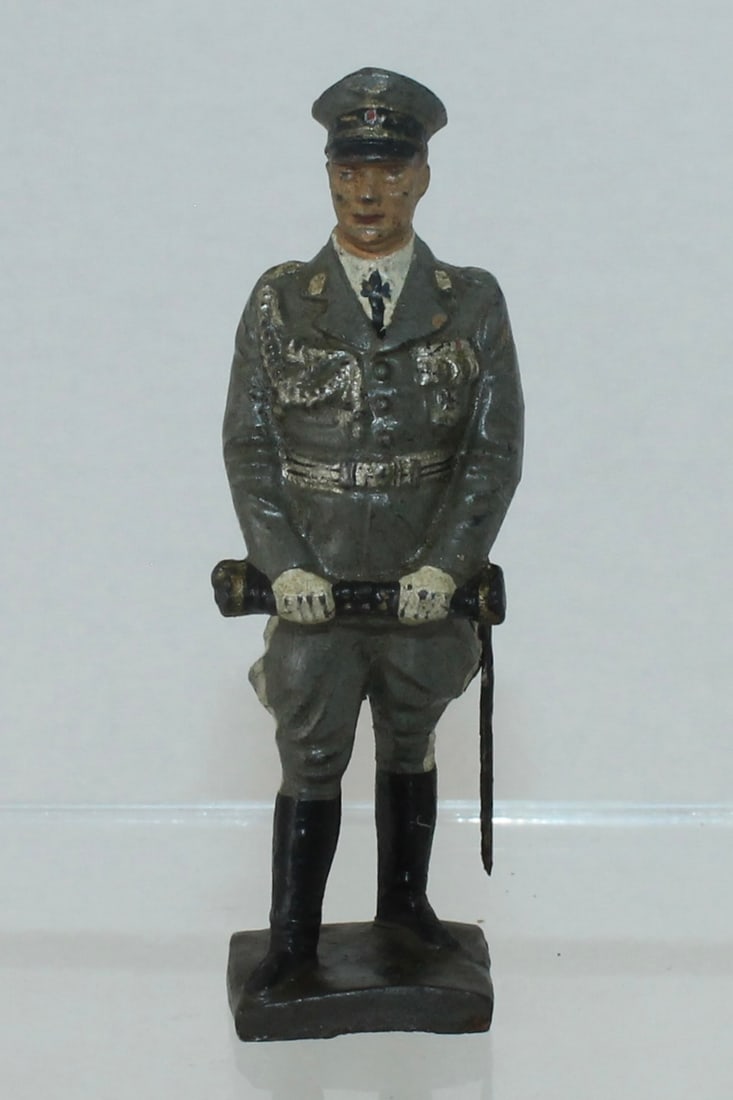 Lineol Goering Holding Marshal's Baton (1 of 3)