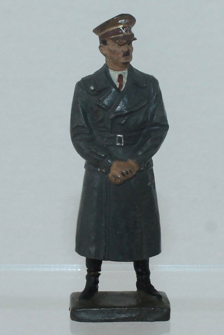 Lineol Hitler Standing in Overcoat: 5/1. Made 1938-40. 1 Piece. Condition Excellent. No Box.