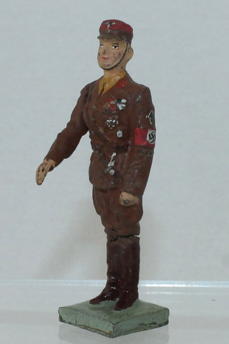 Lineol Viktor Lutze Standing Movable Arm (1 of 4)