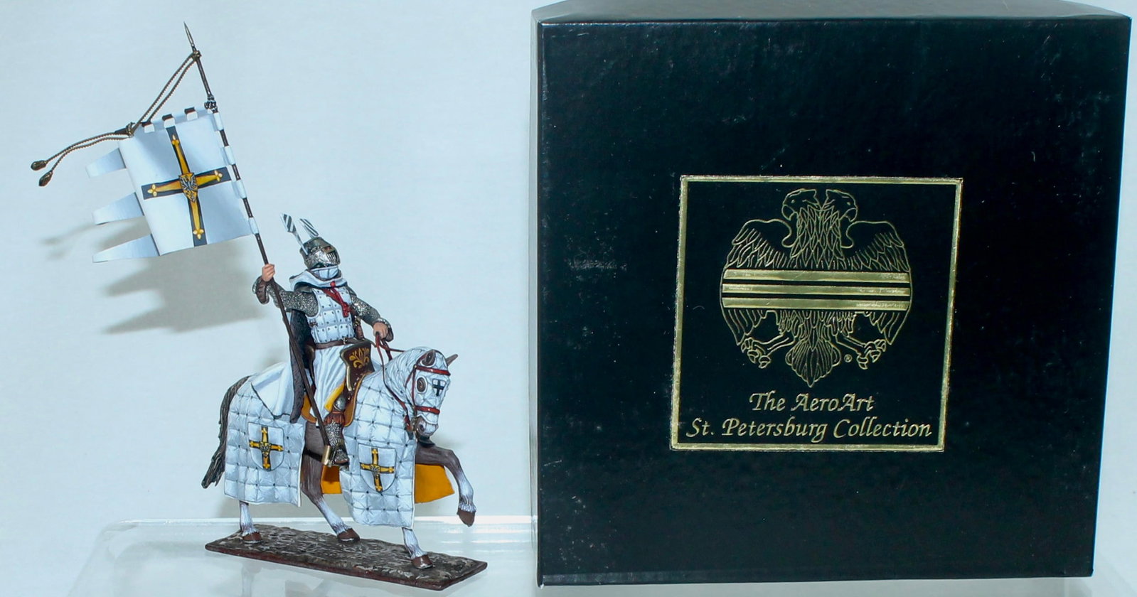 Aero Art Mounted Teutonic Knight with Banner: St. Petersburg Collection. 3343 on Underside of Base. 1 Piece. Condition Excellent. Box Very Good.