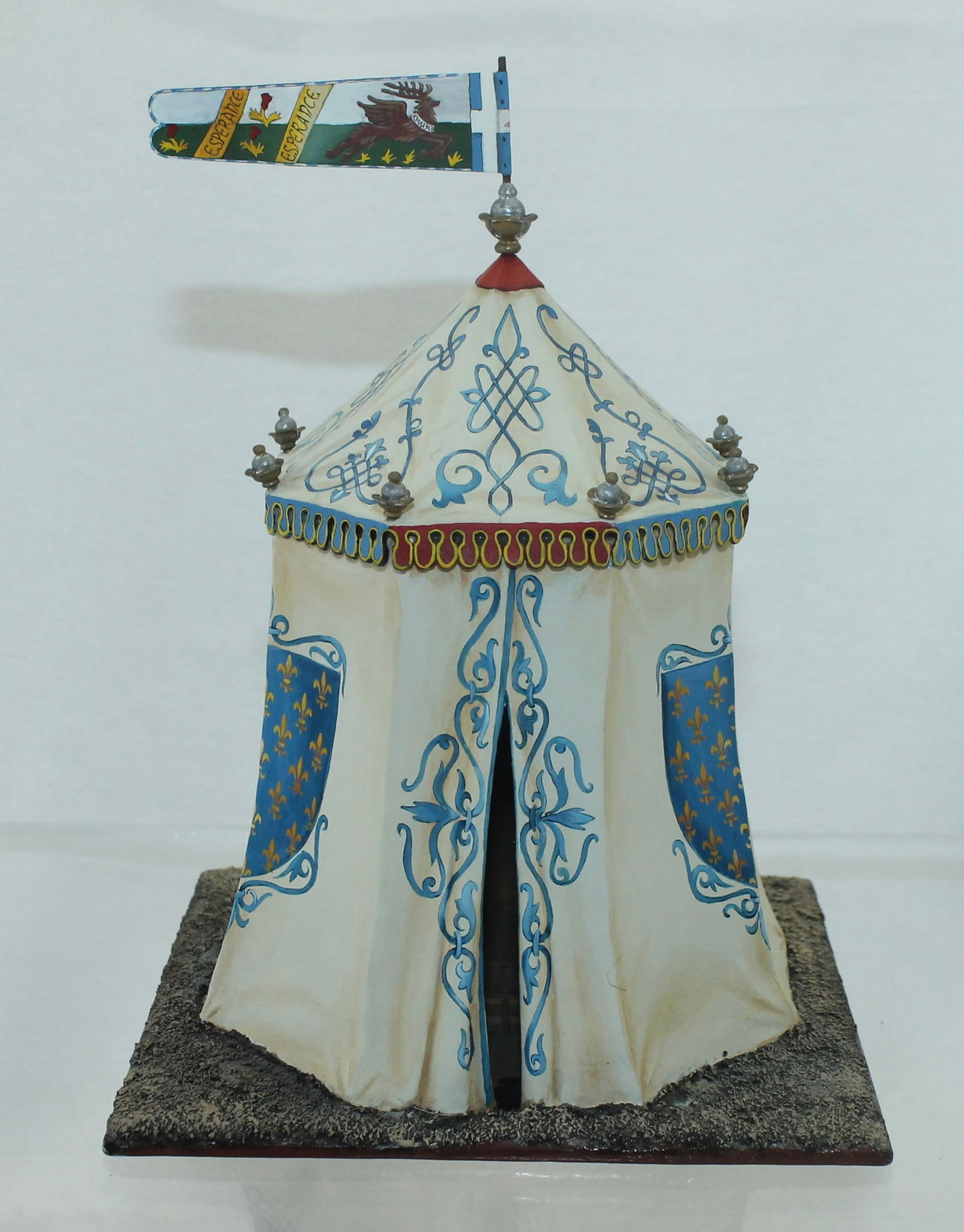 Arsenyev Studio French King's Pavilion (1 of 3)