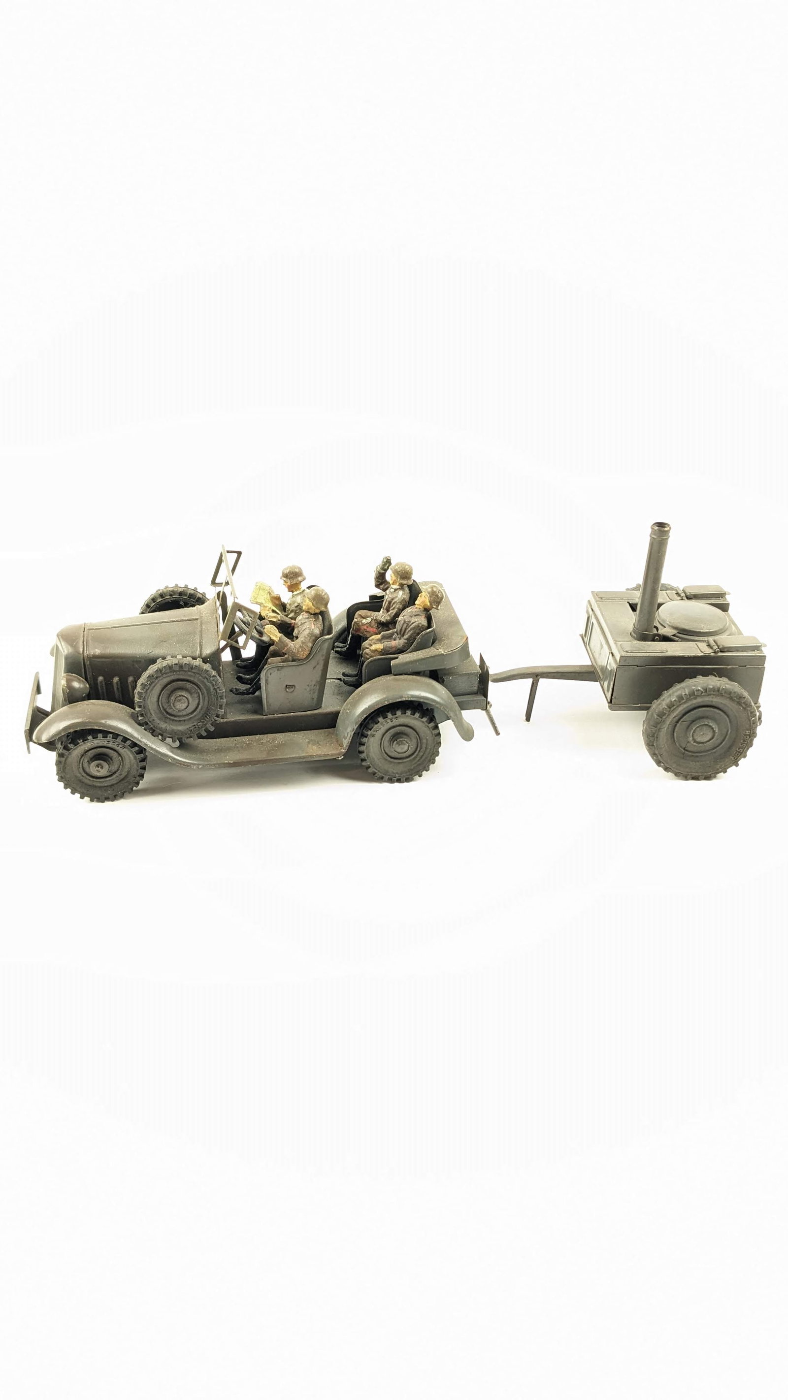 Hausser German Staff Car WH 703 Pulling Gun: 6 Pieces Condition Good-Very Good No Box