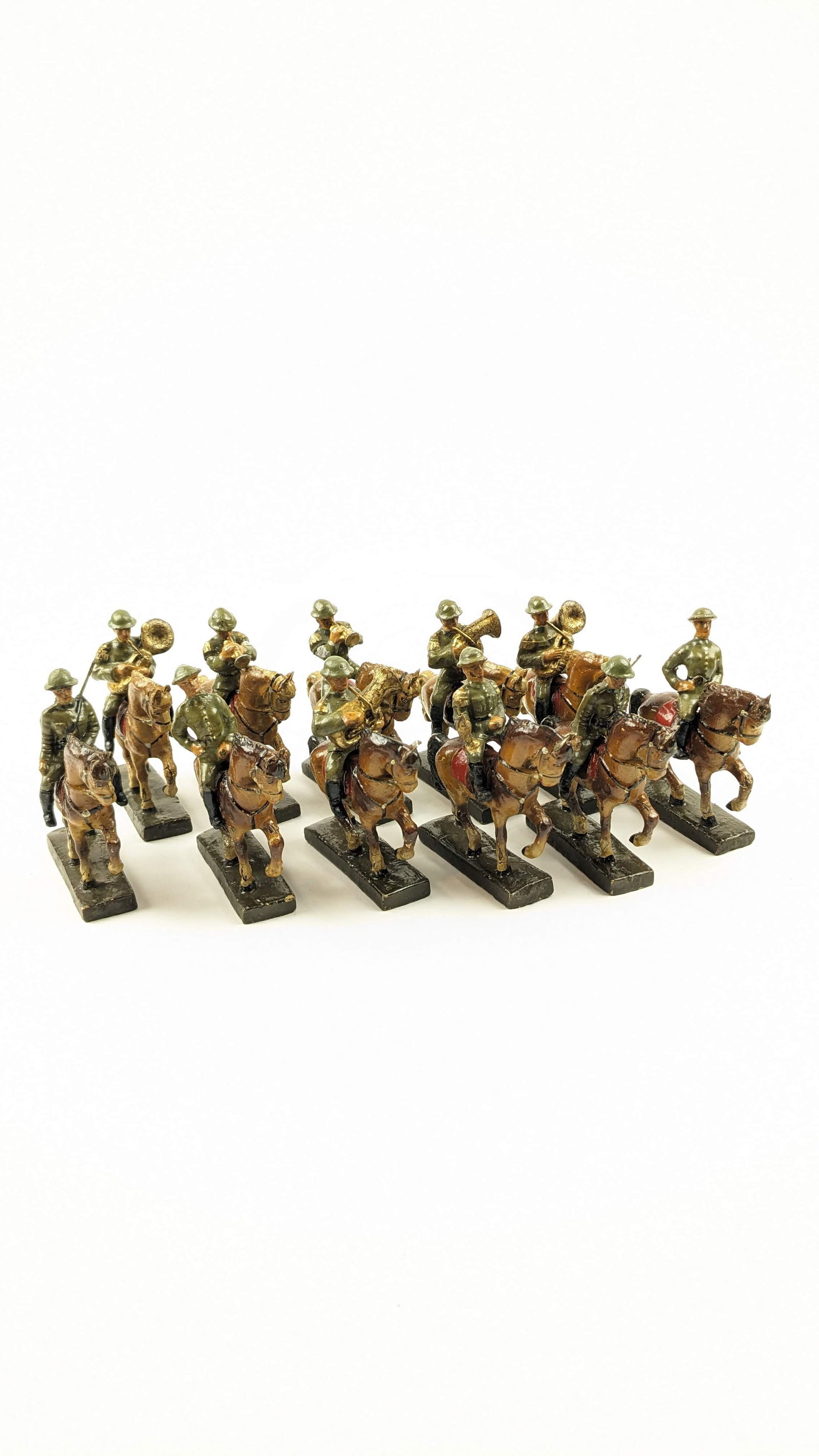 Lineol Czech Cavalry And Band 6.5mm: 11 Pieces Condition Good (Varnished) No Box