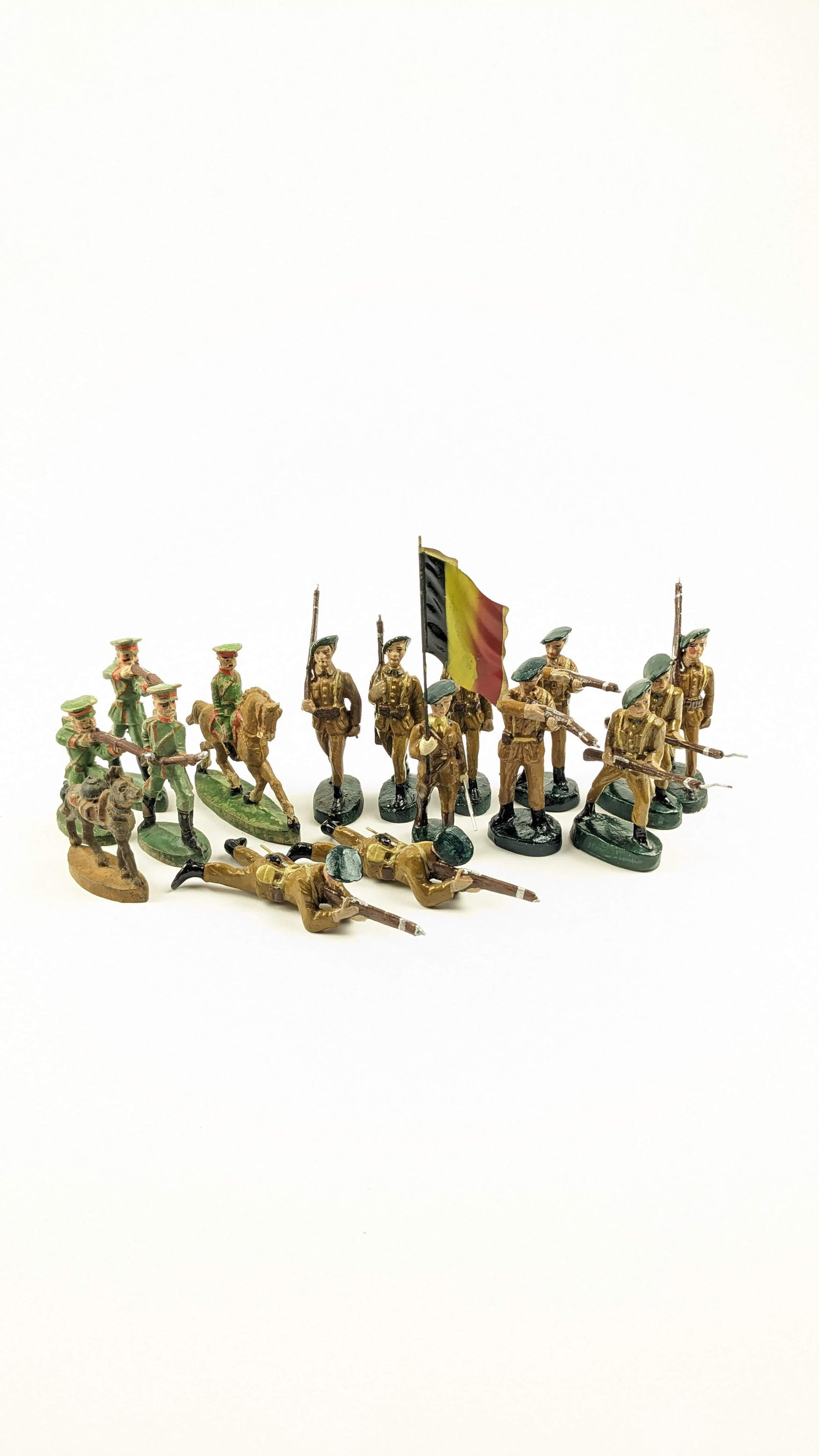 NB & Other Belgium And Russian Troops: 16 Pieces Condition Good-Very Good No Box