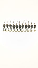 Lucotte Chasseurs Alpine Marching With Officer