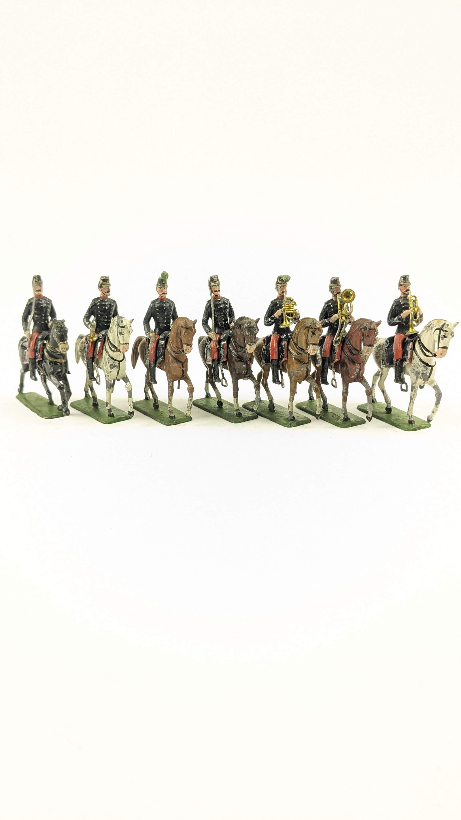NORIS German Mounted Hussars Green Plumes 58mm (1 of 1)