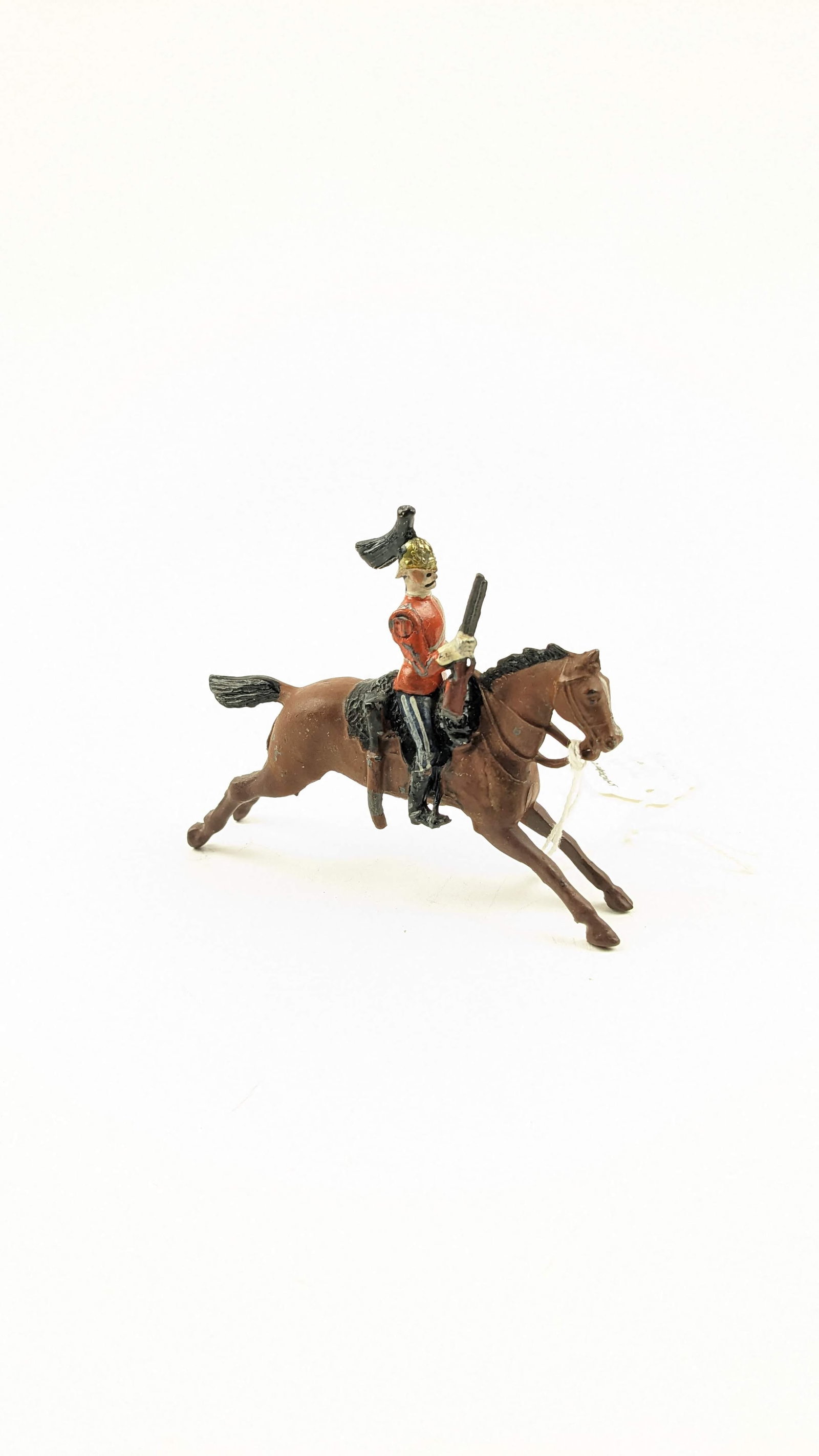 Britains Paris Office Queens Bay With Short Carbin: 1 Piece Condition Good (Retouching To Horse Legs) No Box