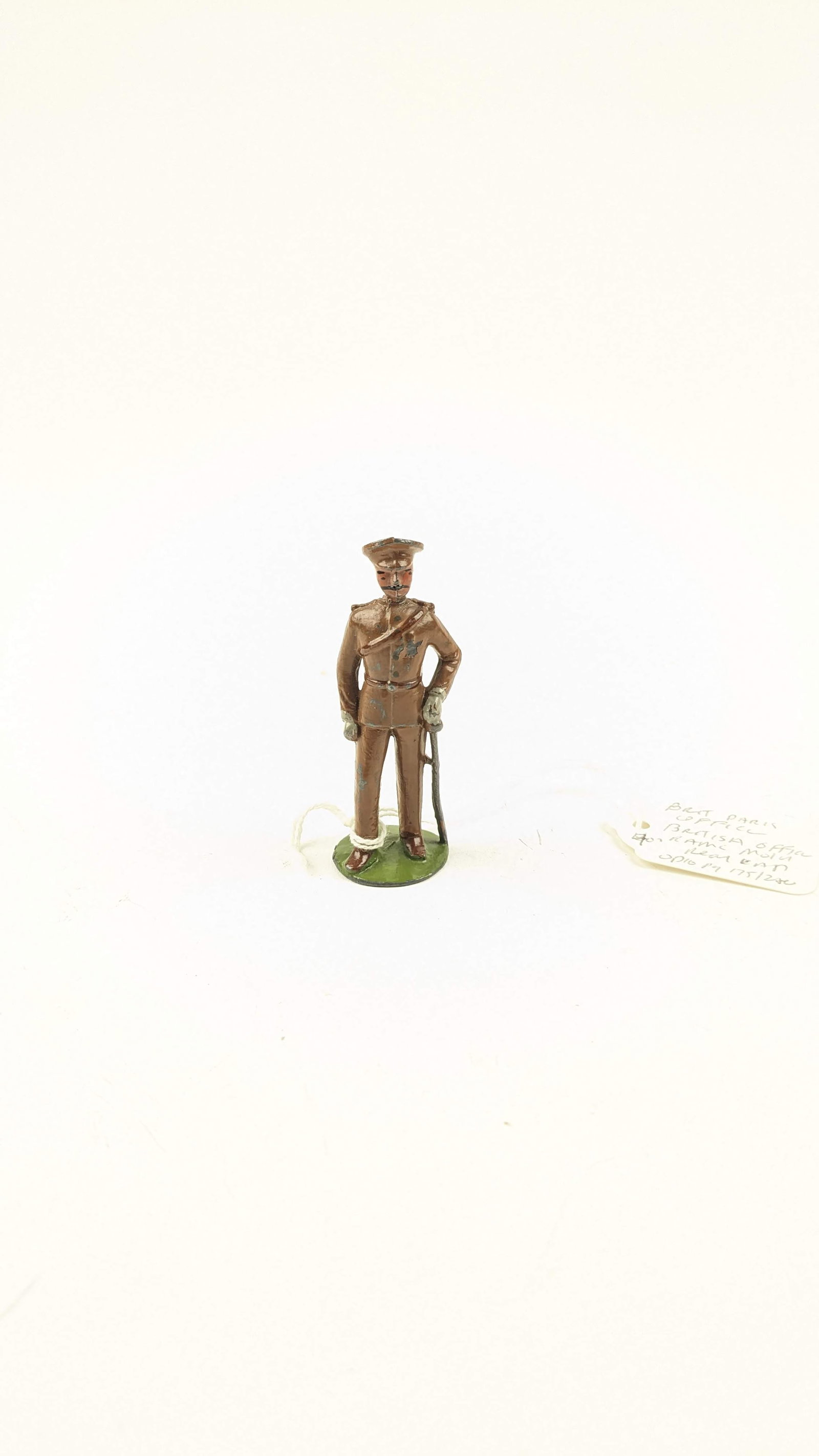 Britains Paris Office British Officer: 1 Piece Condition Good (Slight Dent In Chest) No Box