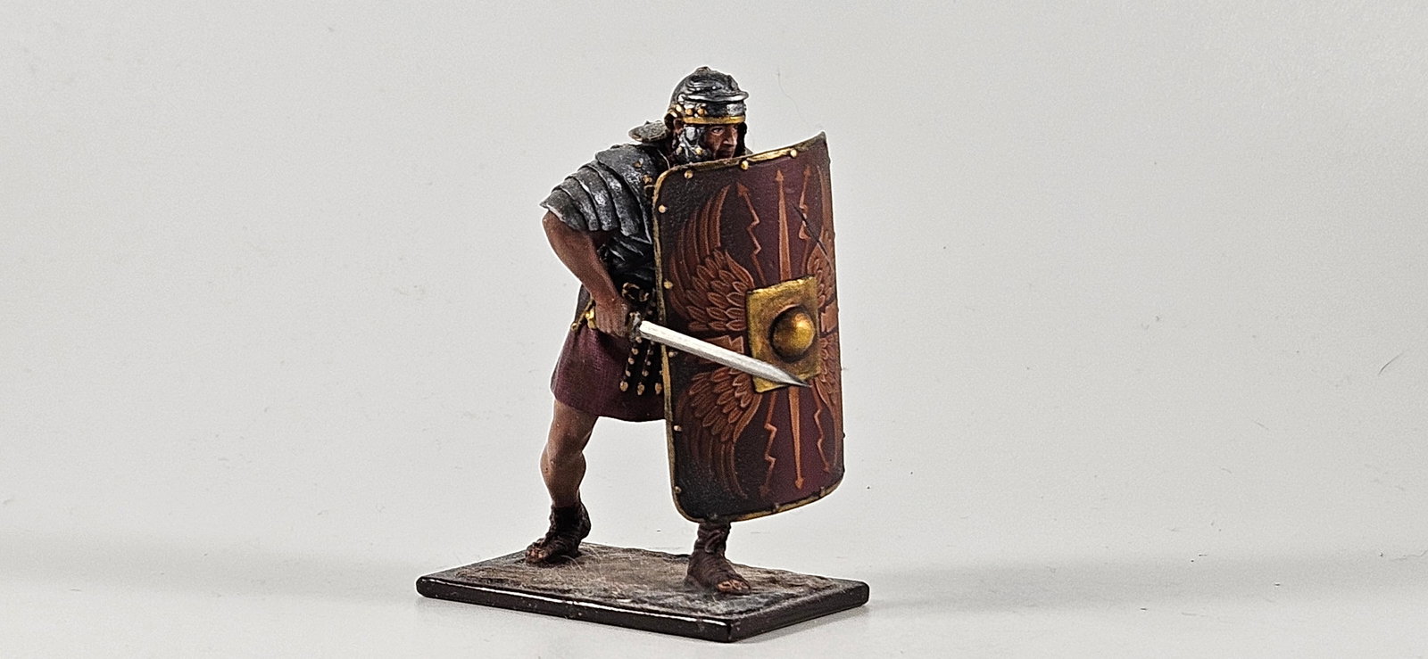 Aeroart St. Petersburg Roman Legion Advance (1 of 3)