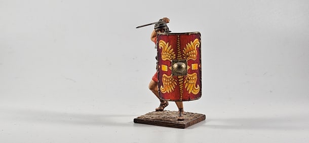Aeroart St. Petersburg Roman Legionnaire Attack