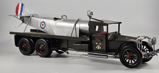 Heco Models WW1 Lorry & Crashed Airplane