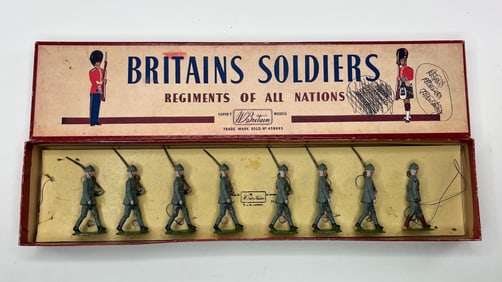 Britains Set #2032 The Red Army Infantry