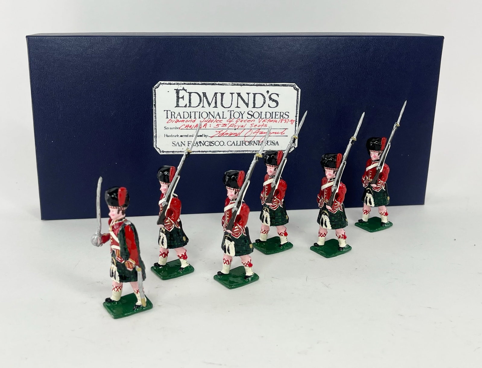 Edmund's Diamond Jubilee: 5th Royal Scots: Diamond Jubilee of Queen Victoria 1837-97. Canada. 6 Pieces. Condition Excellent. Box Excellent.