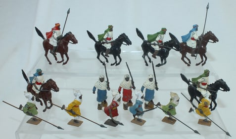 Britains Lot Arabs Foot and Mounted