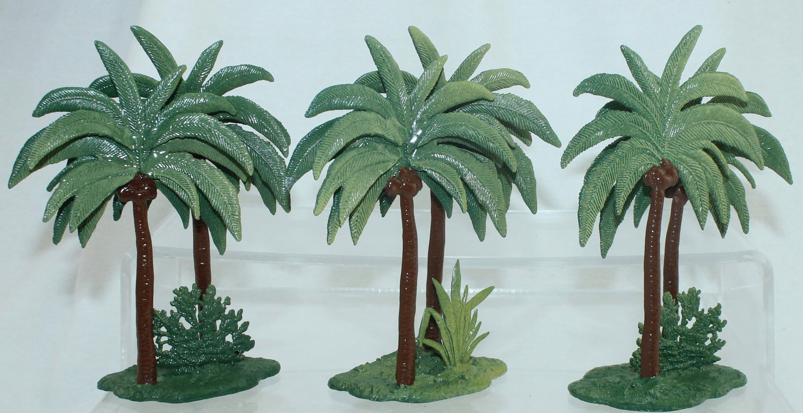 Lot of Lead Palm Tree Duplexes: Made by a Contemporary Maker. Approximately 6 1/2 inches Tall. 3 Pieces. Condition Very Good. No. Box.