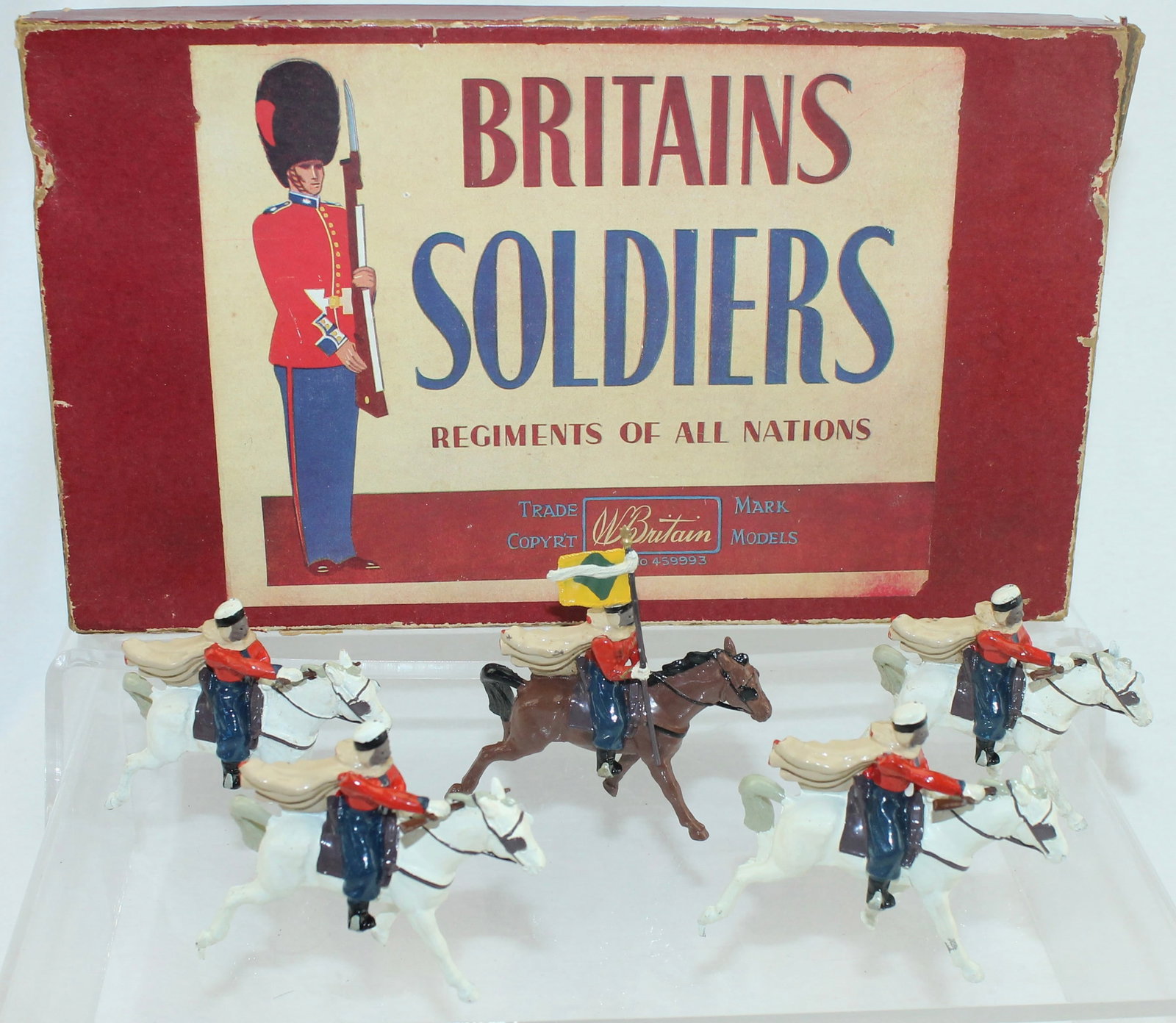 Britains Set 2172 Algerian Spahis: Scarce Set. 5 Pieces. Condition Very Good. Slight Mismatch. Some Arms Loose. 1 Rifle Butt Broken. Box Fair to Good with Separated Corners. Scuffs to Label.