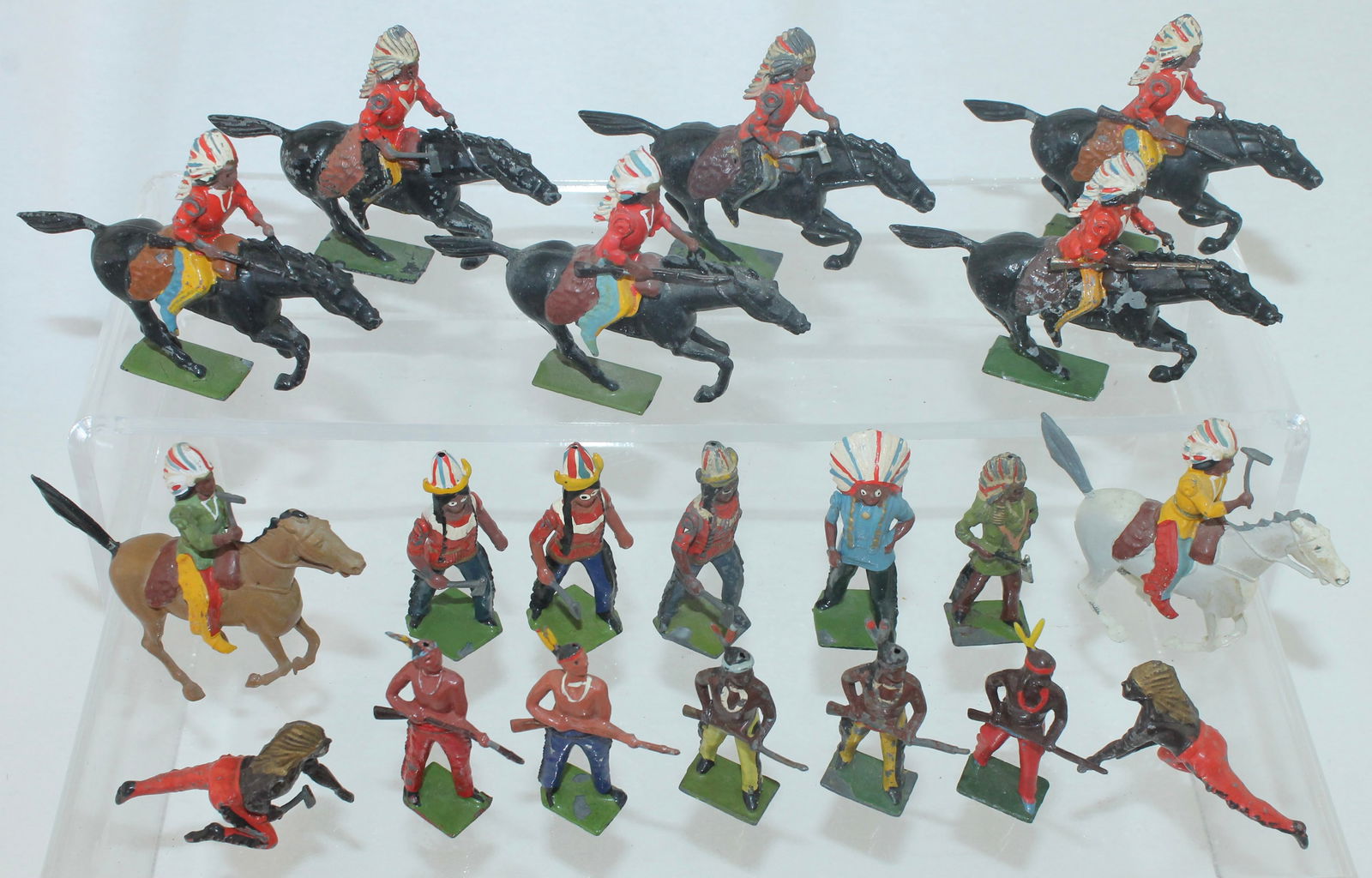 Britains Lot North American Indians (1 of 4)