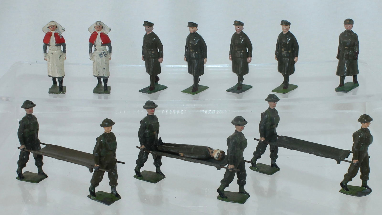 Britains From 1897 Medical Personel with Wounded (1 of 4)