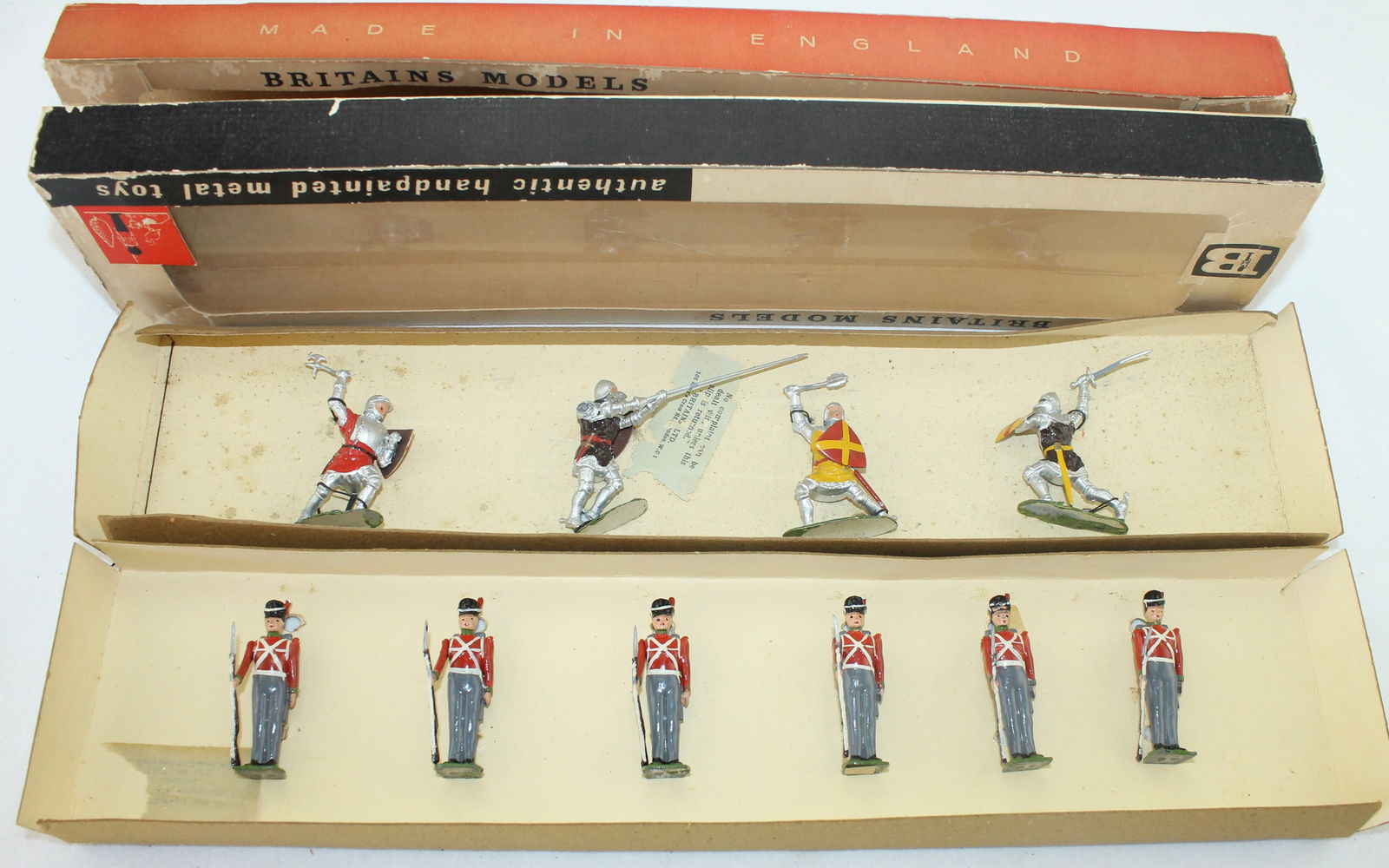 Britains Lot Fort Henry Guards Agincourt Knights (1 of 2)