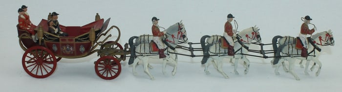 Britains Set 2094 Open Landau with Monarch