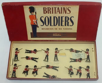 Britains Set 1327 Grenadier Guards Firing