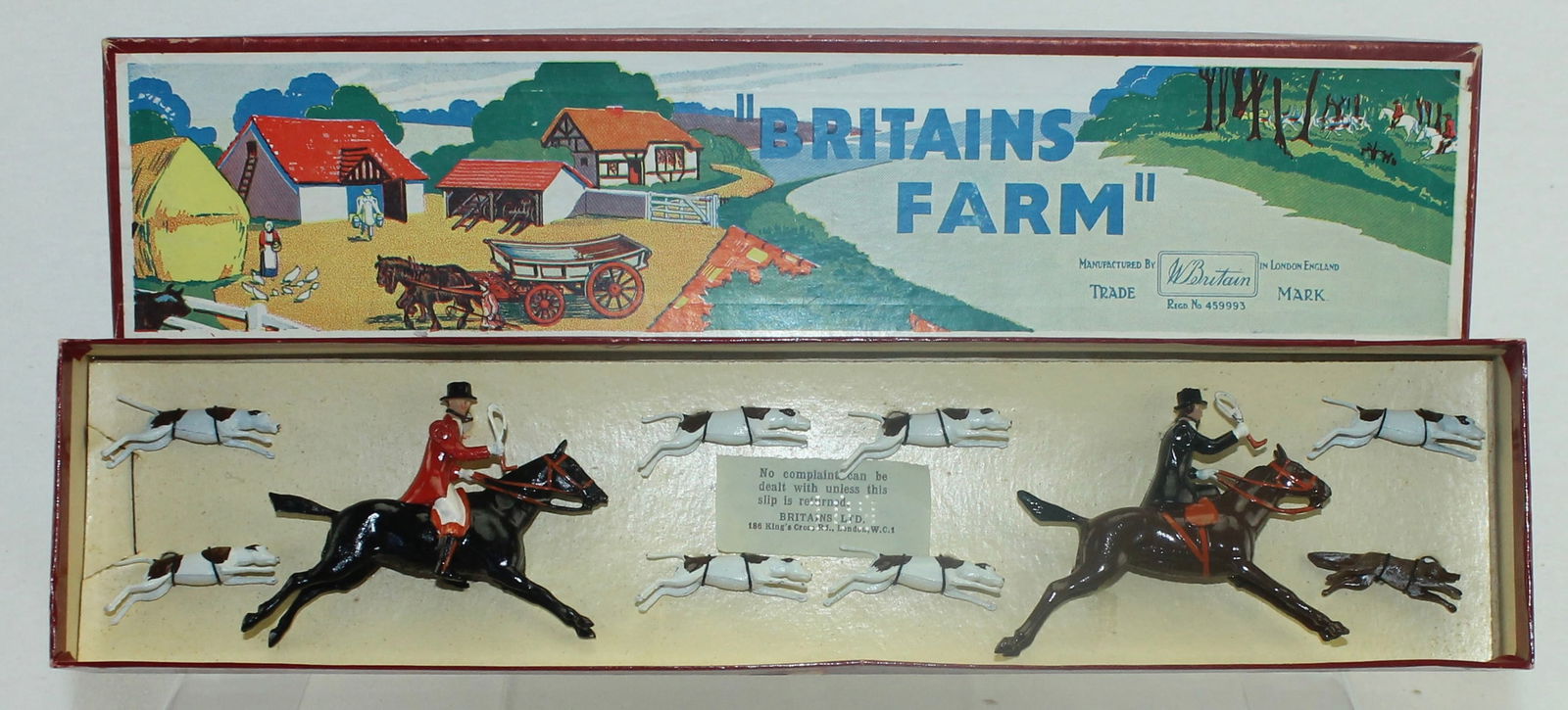 Britains Set 1447 "Full Cry" Hunt Set (1 of 3)